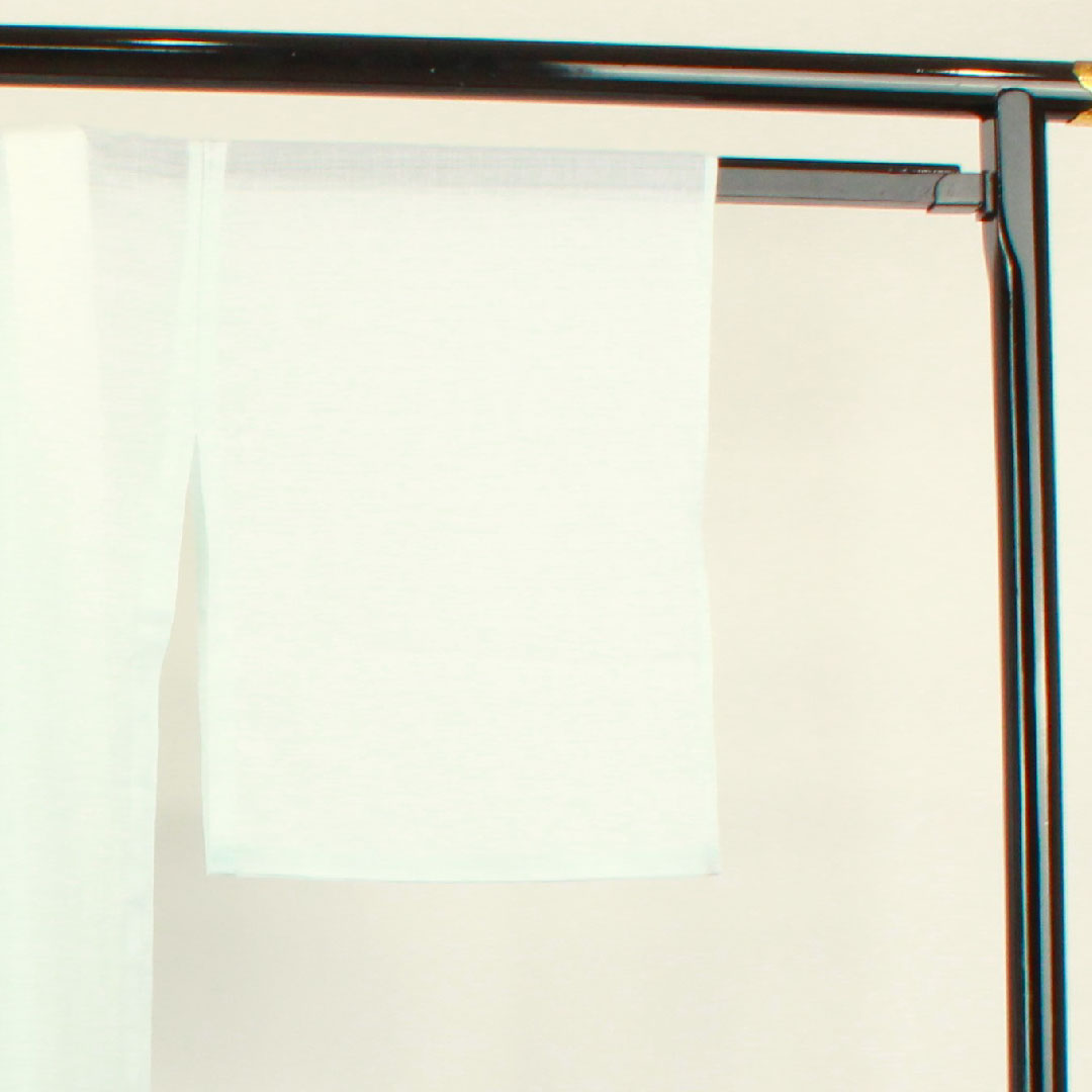 夏物 ポリエステル 長襦袢 身丈131.5cm 裄丈65.5cm 藍白色(あいじろいろ) 洗える着物 絽 Aランク 水色系 1132001803124