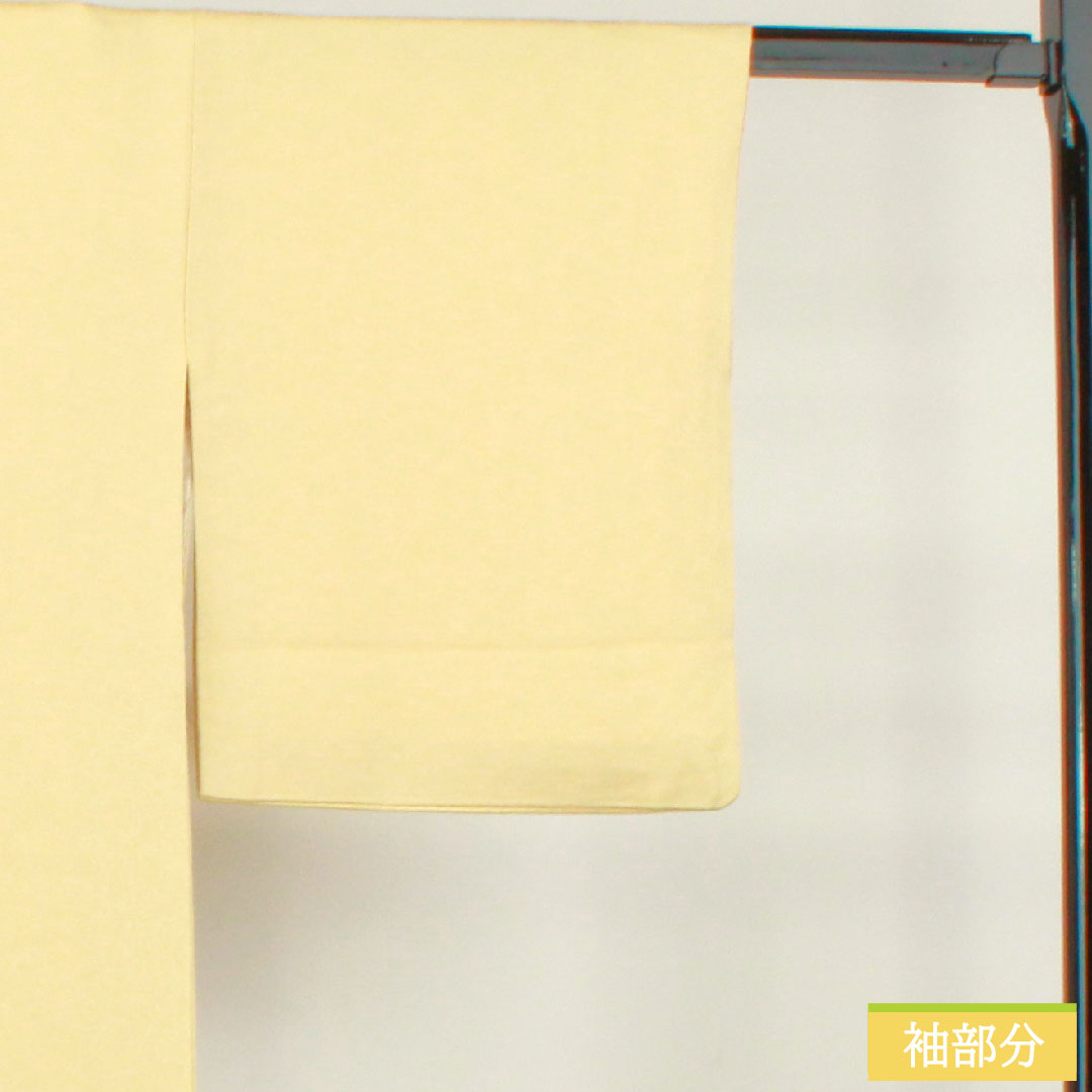 色無地 正絹 身丈155.5cm 裄丈64.5cm 東京白茶色(とうきょうしらちゃいろ) 素無地 梅鉢 袷 Aランク 黄系 1114001463323