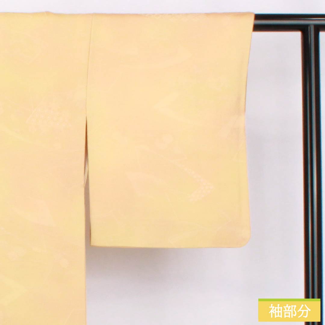 色無地 正絹 Aランク 身丈160cm 裄丈64.5cm 薄柑子色(うすこうじいろ) 密陀僧色(みつだそういろ) ぼかし染め 扇面 袷 橙系 1114002663426