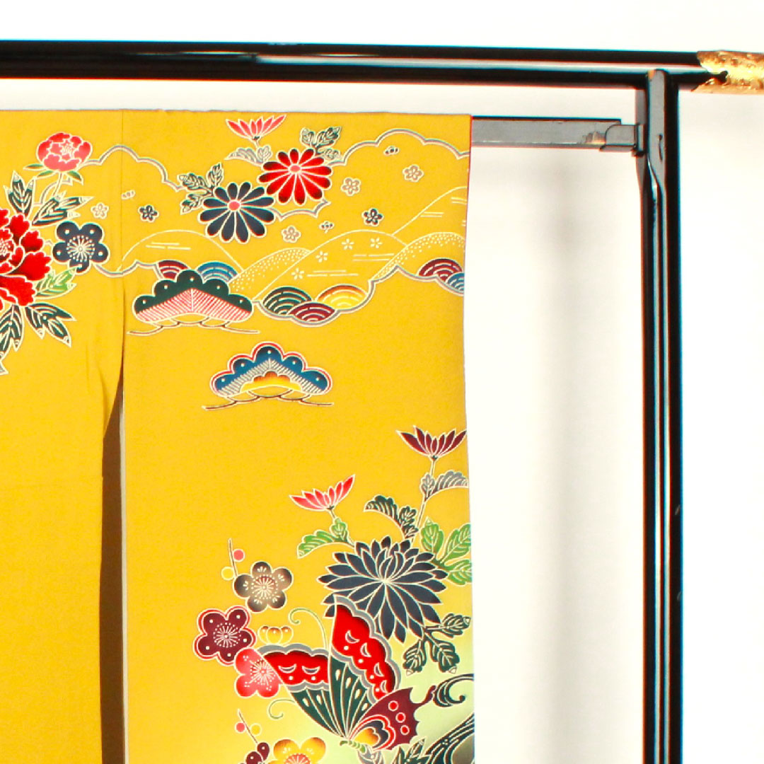 振袖 身丈155.5cm 裄丈64.5cm 袷 芥子色 京紅型 草花模様 正絹 Aランク 黄系 1113000893323