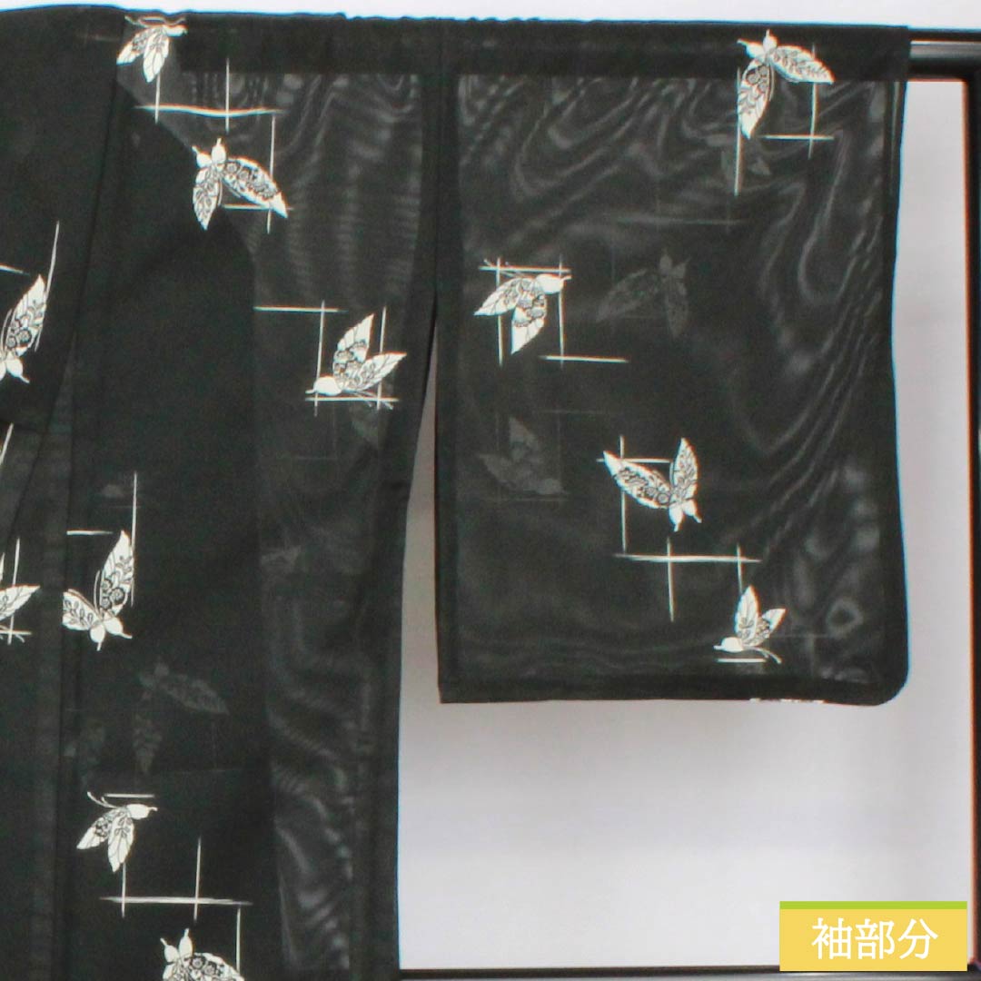 夏物 ポリエステル 小紋 身丈165.5cm 裄丈64cm 格子 蝶 絽 Aランク 黒系 1132002383510