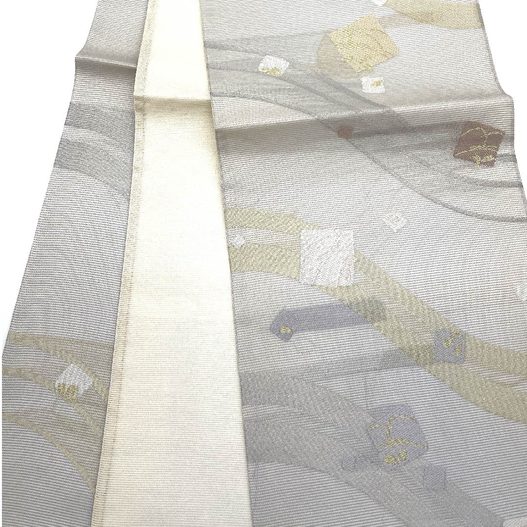 袋帯 白銅色(はくどういろ) 夏帯 四角 花びら 抽象模様 帯丈436cm 正絹 Aランク 六通 フォーマル グレー系 1123007313322