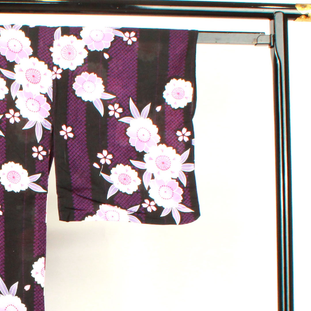 浴衣 モノトーン 桜 木綿 Sランク 単衣 身丈160cm 裄丈62.5cm 紫系 1118001442420