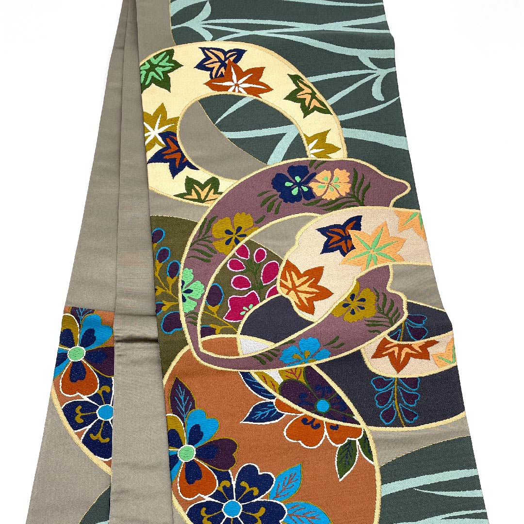 袋帯 消炭鼠色(けしずみねずみいろ) 白綾苑大庭 花柄 帯丈440cm 正絹 Sランク 六通 フォーマル グレー系 1123009362322