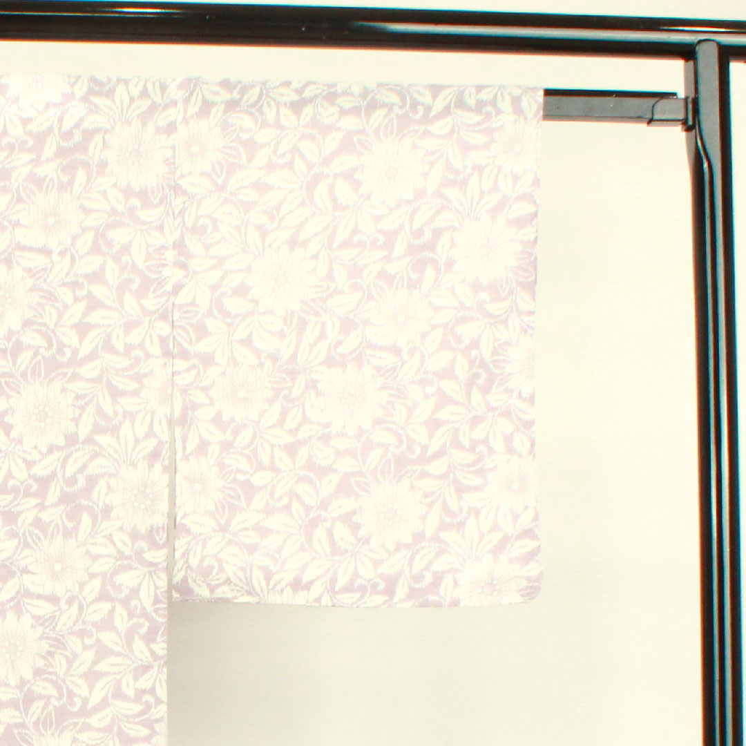 夏物 ポリエステル 小紋 身丈169cm 裄丈67.5cm 灰桜色(はいざくらいろ) マーガレット しつけ糸付き 洗える着物 紗 Sランク 紫系 1132000462520