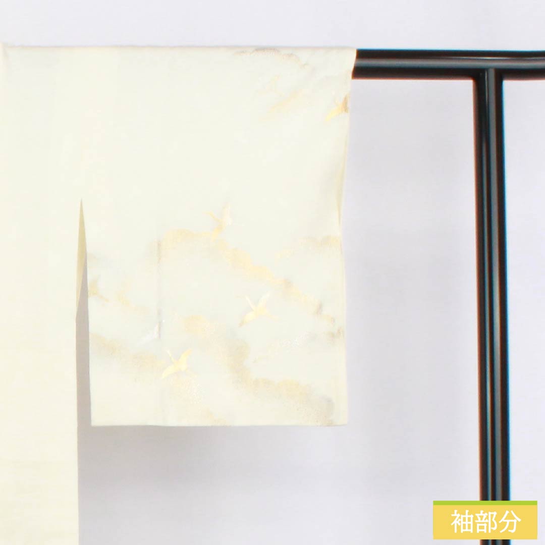 Nagajuban (long under-kimono) made of pure silk, S-rank, length 119cm, sleeve length 64cm, lined, with a crane and long sleeves, silk guard, and a white pattern. Product number: 1129000772111