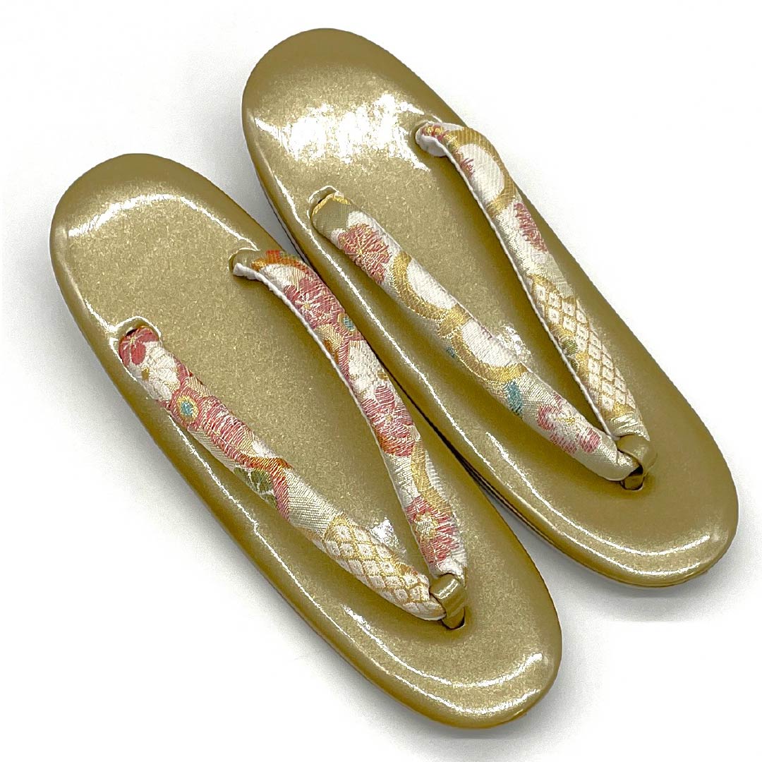 (新古品)草履バックセット フォーマル 金色(きんいろ) 未使用品 花柄 梅 Lサイズ 金系 Sランク 1133000142421