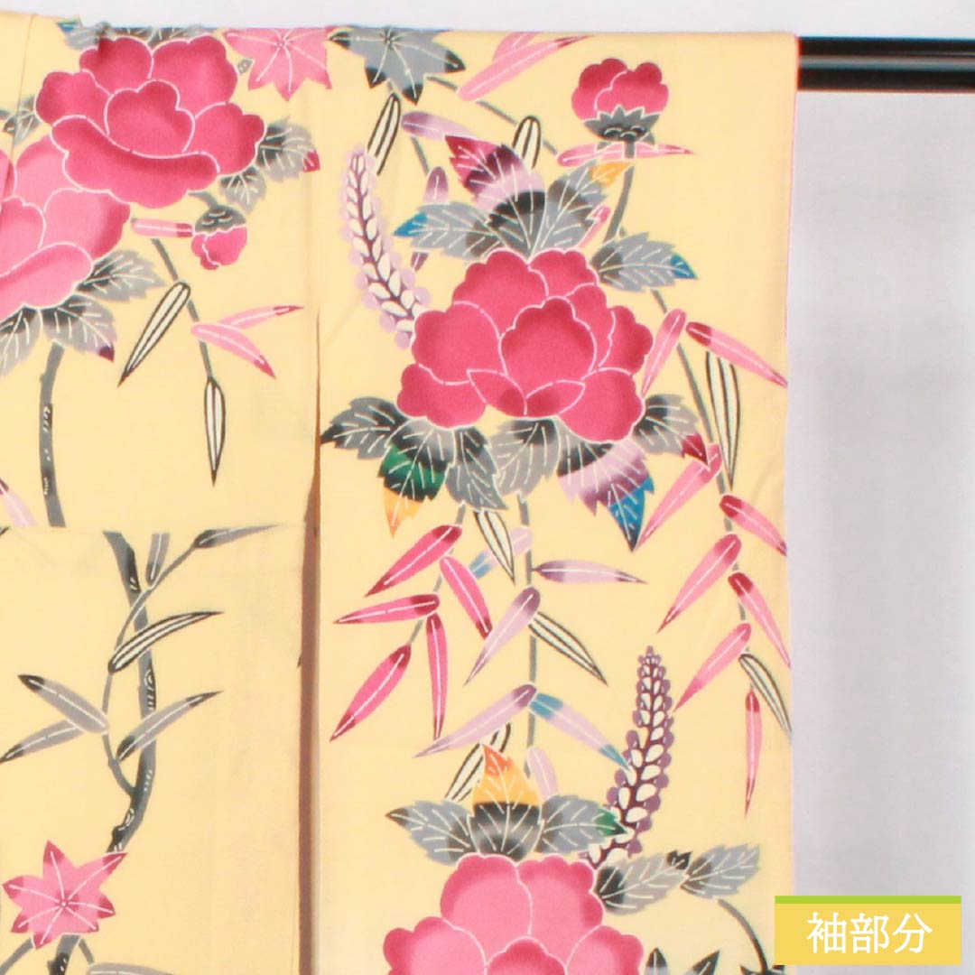 振袖 正絹 Aランク 身丈161cm 裄丈62.5cm 袷 薄柑子色(うすこうじいろ) 京紅型 牡丹 藤 ちりめん地 橙系 1113002403426