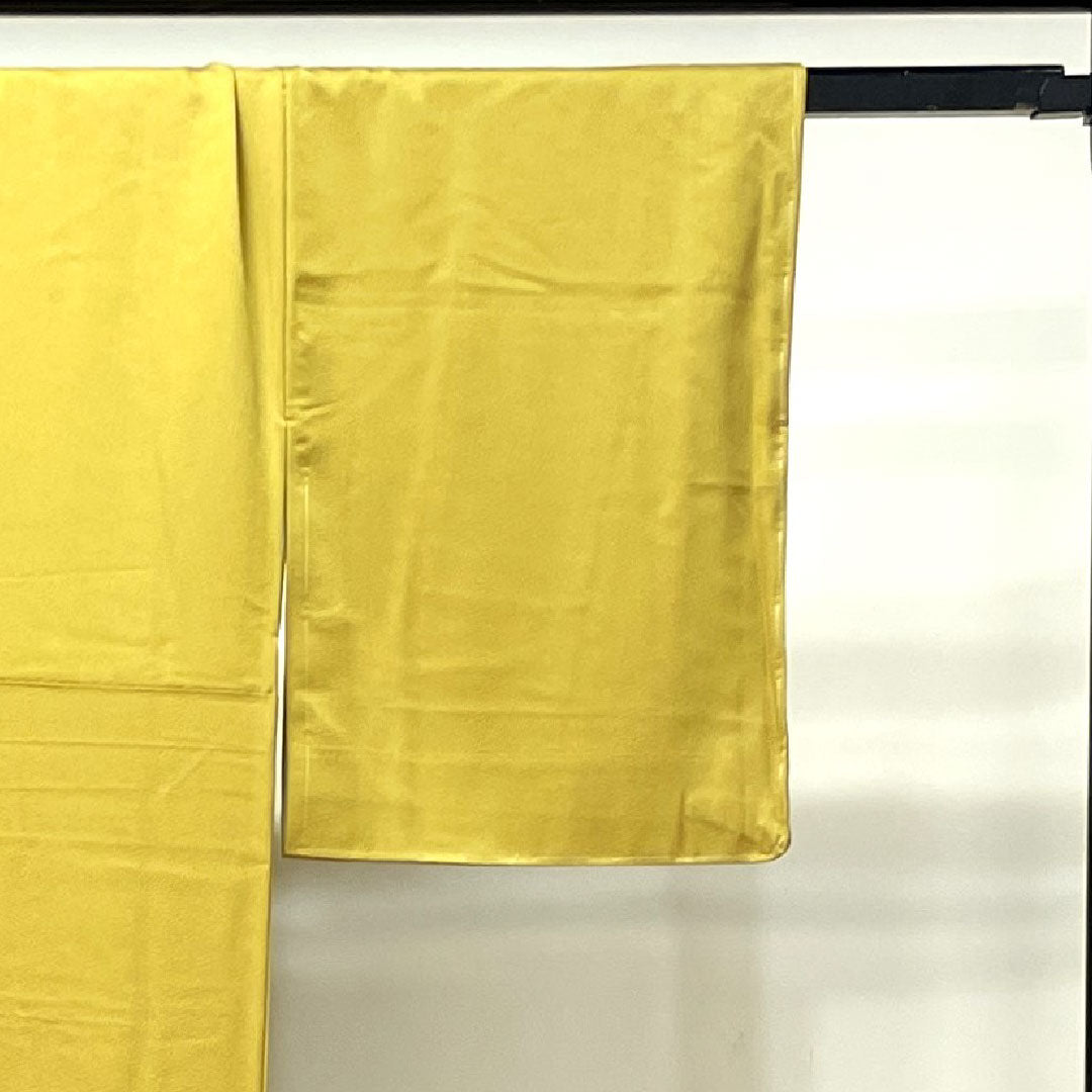 Plain color polyester yellow lacquer color washable kimono plain color with basting threads unused sword and katabami length 160cm sleeve length 63.5cm lined S rank yellow 1114000712423