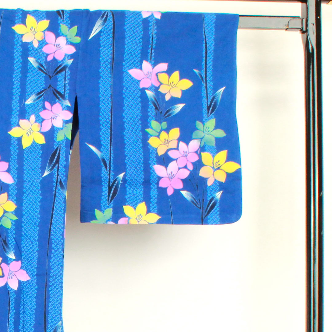 浴衣 濃桔梗色 すみれ 木綿 Sランク 単衣 身丈152cm 裄丈66.5cm 青系 1118001022217