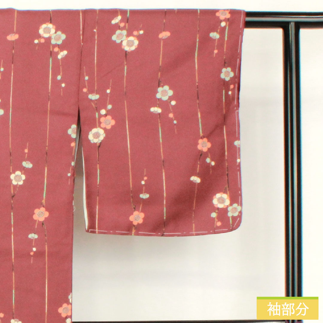 小紋 ポリエステル 身丈162cm 裄丈65.5cm 袷 紫土色(しどいろ) 洗える着物 梅 しつけ糸付き Aランク 紫系 1115004853420