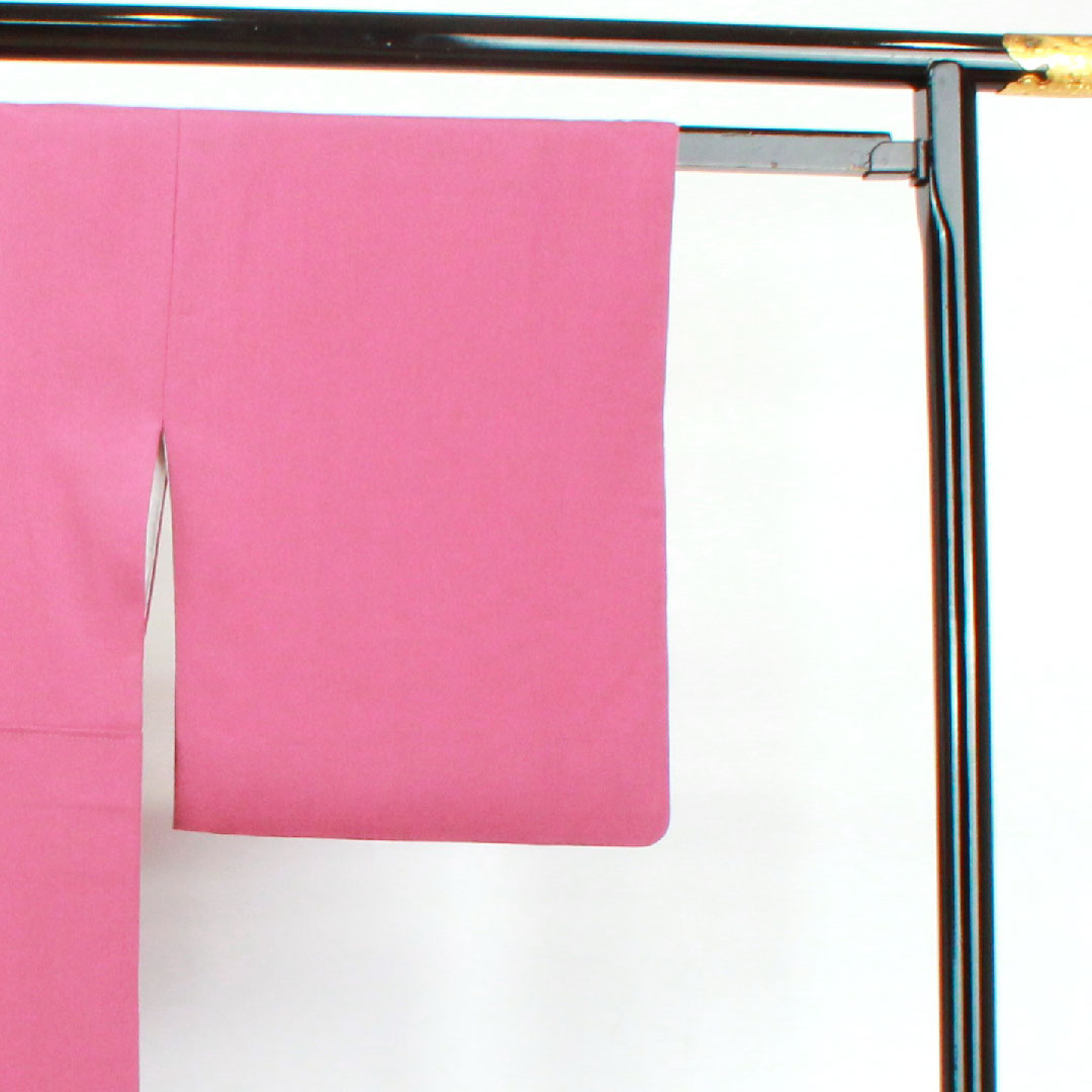 色無地 ポリエステル 梅紫色 洗える着物 素無地 下り藤に橘 身丈152cm 裄丈65.5cm 袷 Aランク 紫系 1114000793220