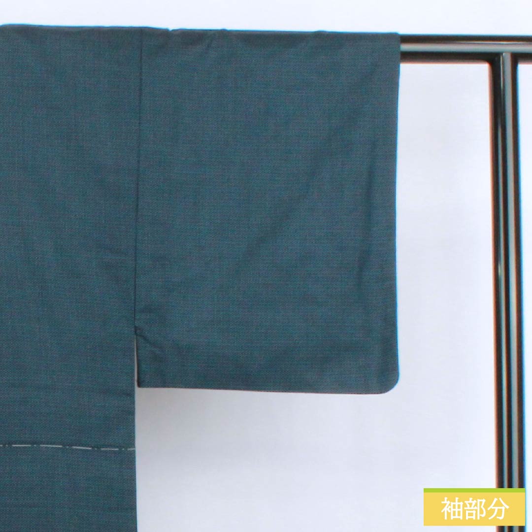 男物 正絹 Sランク 身丈139.5cm 裄丈64cm 伯林青色(べれんすいろ) 幾何学模様 アンサンブル 羽織紐付き 袷 青系 1119001302317