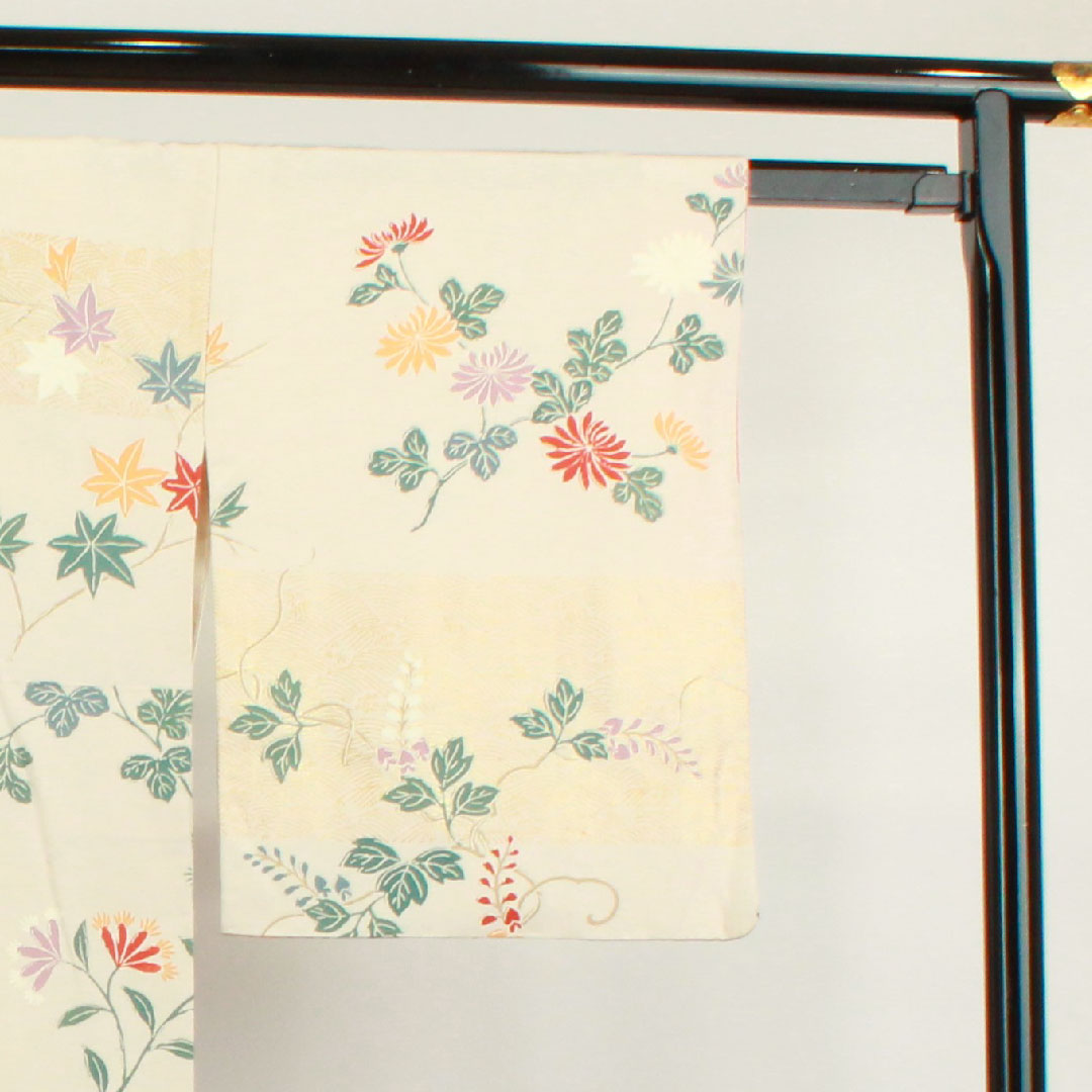 Homongi, pure silk, lined, length 155cm, sleeve length 65cm, milky white, pongee fabric, Kyoto yuzen, floral pattern, S rank, cream color, 1112003082315