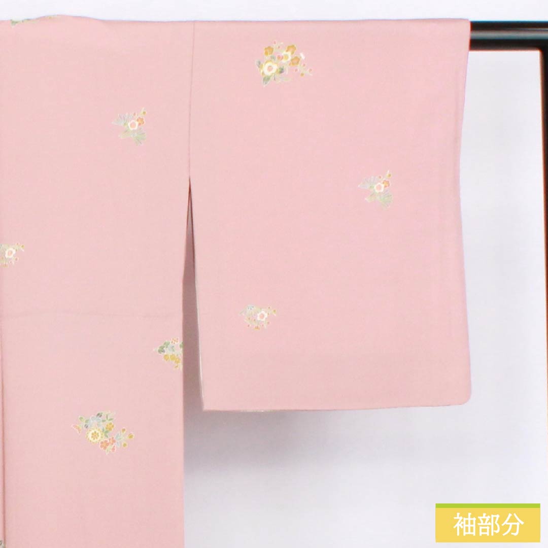 小紋 正絹 Aランク 身丈165.5cm 裄丈66cm 袷 浅紅色(あさべにいろ) 京加賀友禅 小花模様 はればれ加工 ピンク系 1115006353513