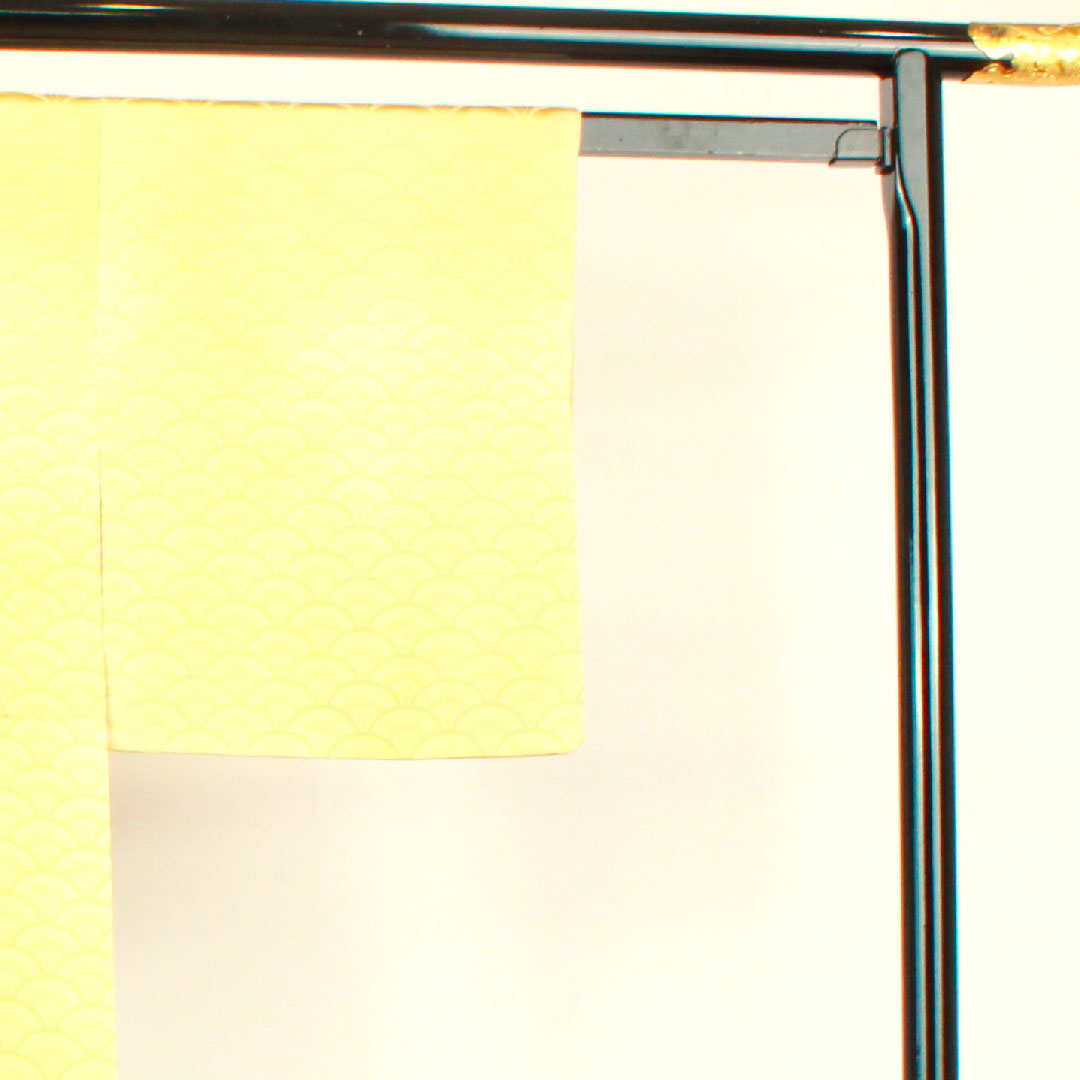 Plain color, pure silk, shishi-iro, Seigaiha pattern, length 157cm, sleeve length 62.5cm, lined, S rank, yellow, 1114000862323