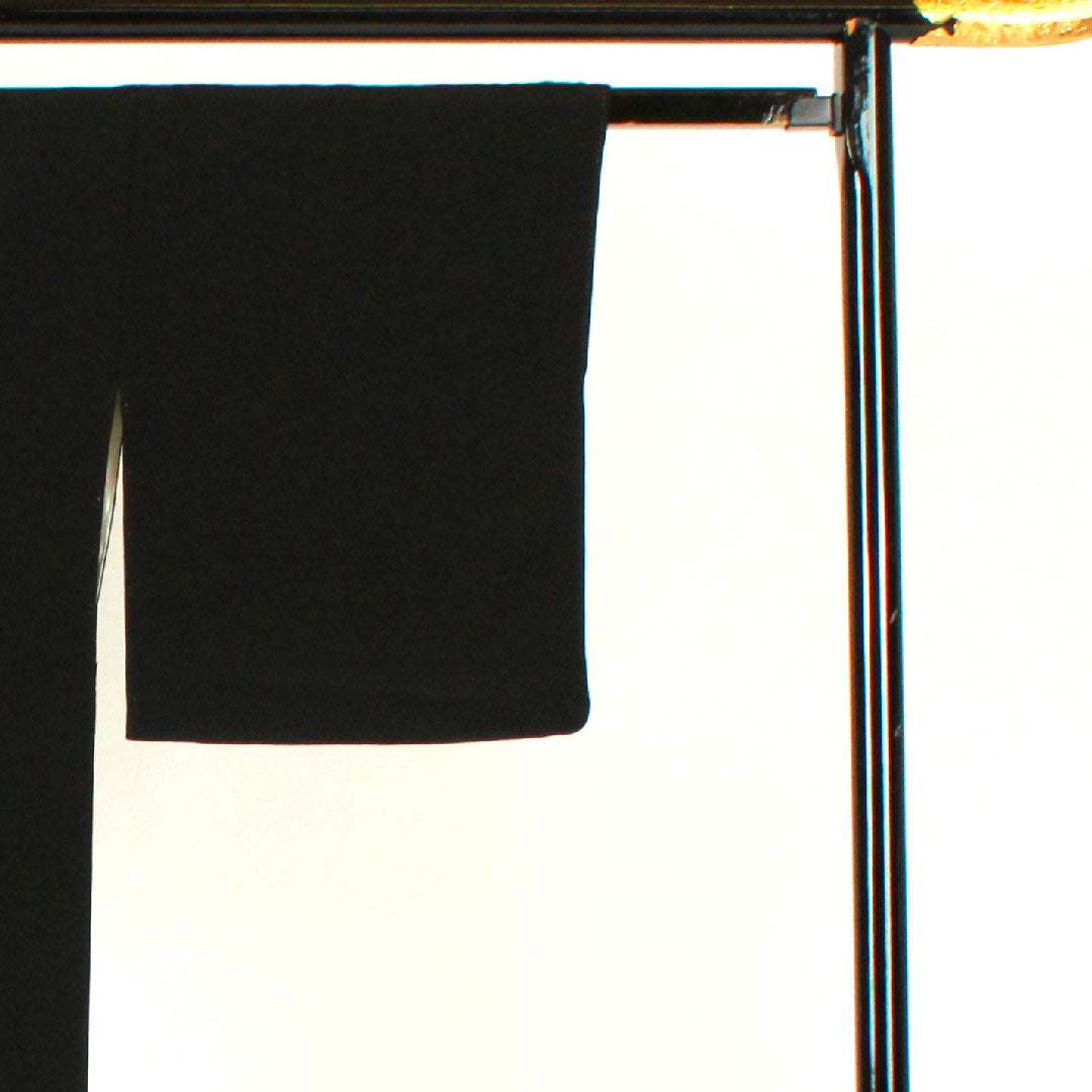 黒留袖 身丈161cm 裄丈64cm 袷 京友禅 吉祥文様 丸に橘 正絹 Aランク 五つ紋 黒系 1111000373410