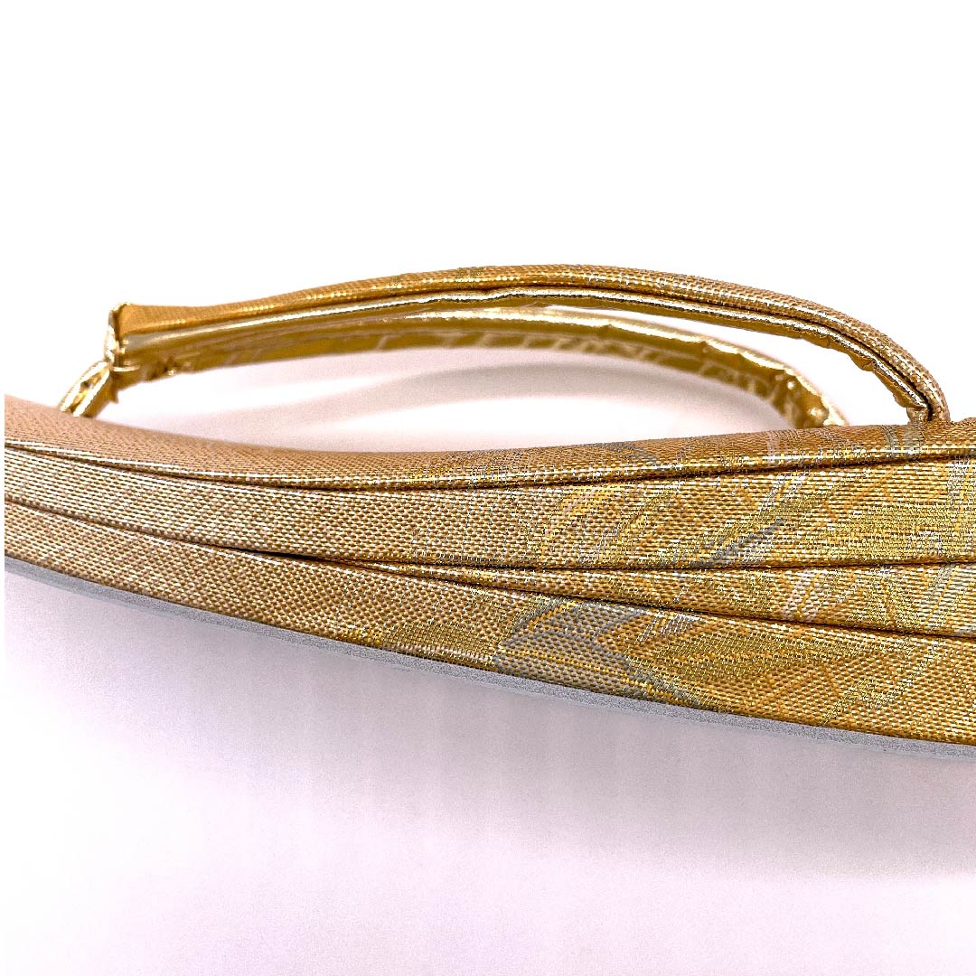 (新古品)草履 帯地 金色(きんいろ) 未使用品 留袖用 佐賀錦 長さ23.5cm Mサイズ 金系 Sランク 1122001252221