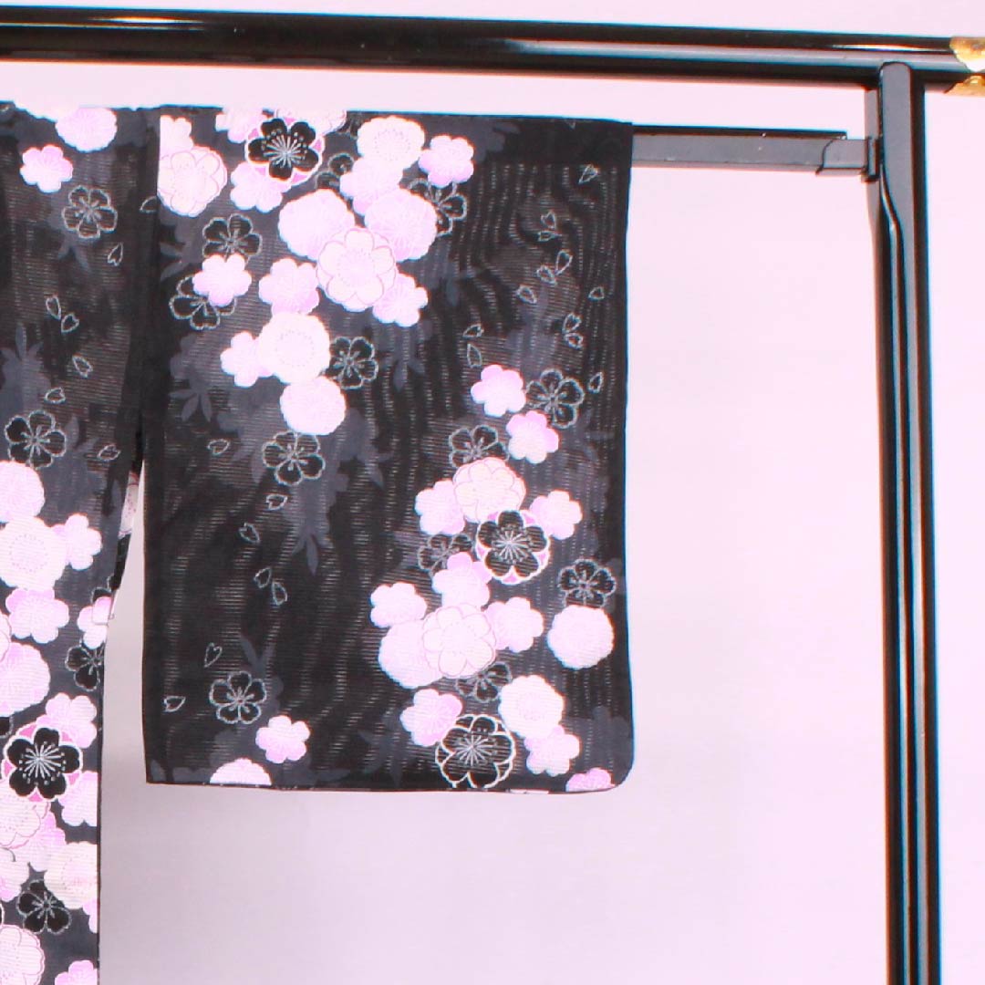 浴衣 黒色 桜 ラメ 木綿 Sランク 単衣 身丈165cm 裄丈65.5cm 黒系 1118004272510