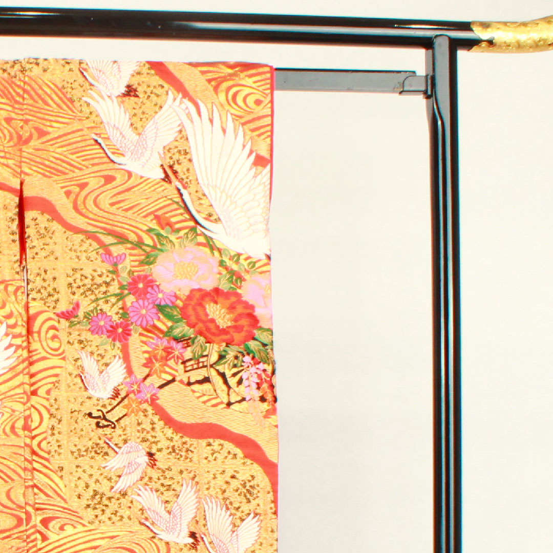 Colored uchikake, length 191cm, scarlet, Karaori, flowing water, crane, pure silk, S rank, lined, vermilion, 1110000292916