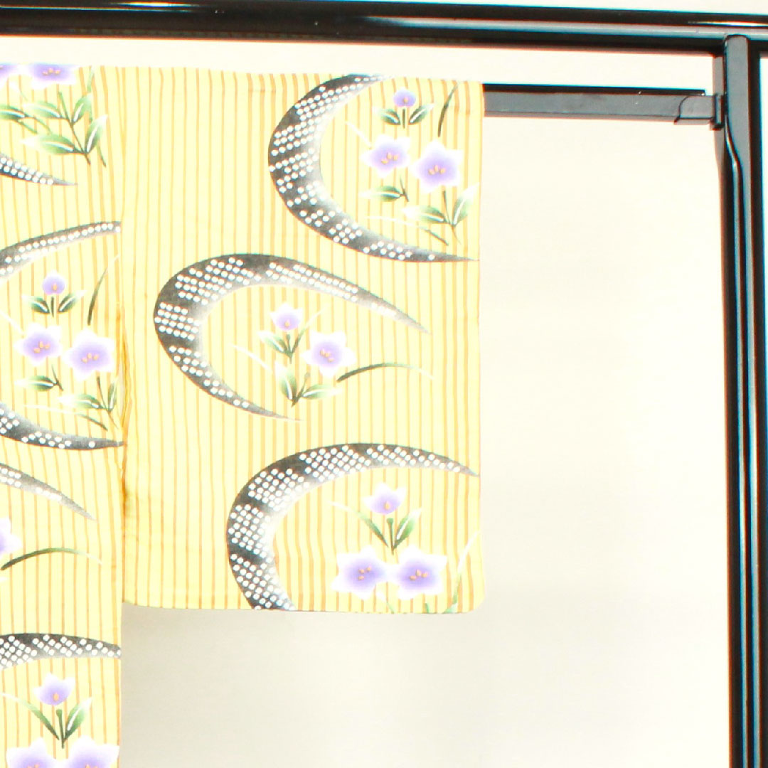 浴衣 淡黄色 縞 花模様 木綿 Aランク 単衣 身丈165cm 裄丈64.5cm 黄系 1118002633523