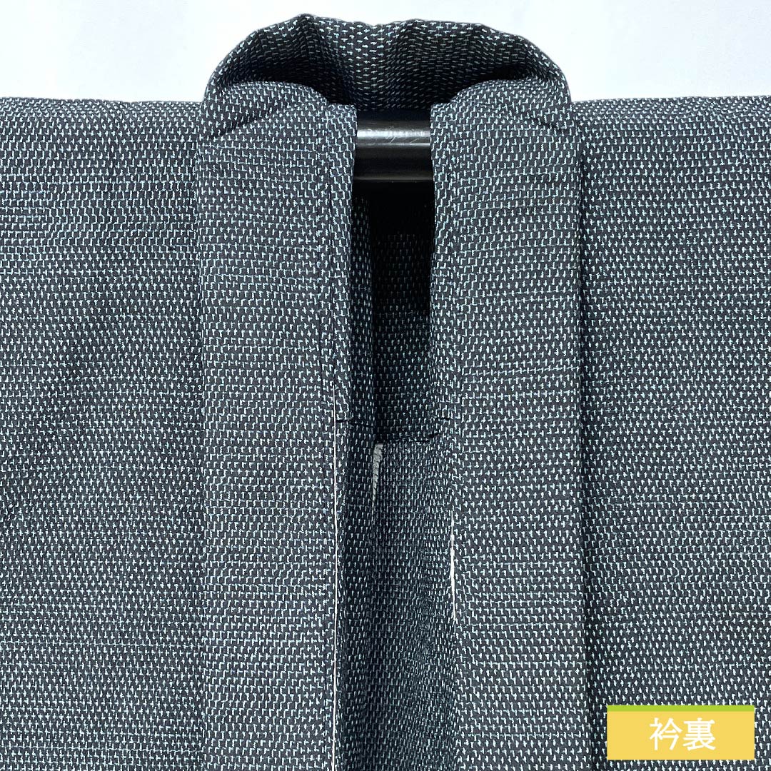 男物 正絹 Aランク 身丈139.5cm 裄丈71cm 青墨色(あおずみいろ) 塩沢紬 単衣 紺系 1119002433318