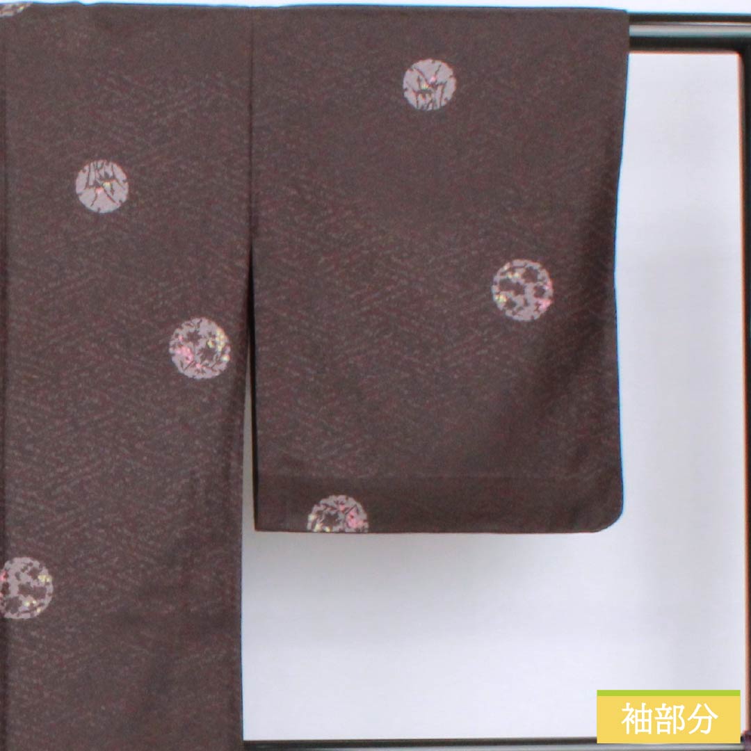 小紋 ポリエステル 身丈164.5cm 裄丈65.5cm 単衣 紫烏色(しうしょく) 雪輪 花びら 洗える着物 Sランク 紫系 1115006062420