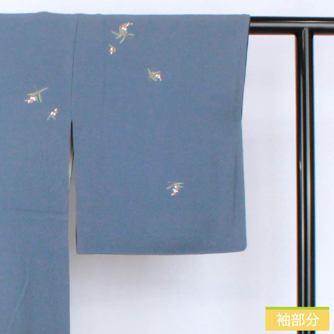 小紋 正絹 Aランク 身丈165cm 裄丈68cm 袷 裏色(うらいろ) 小花 ちりめん地 パールトーン加工 青系 1115007293517