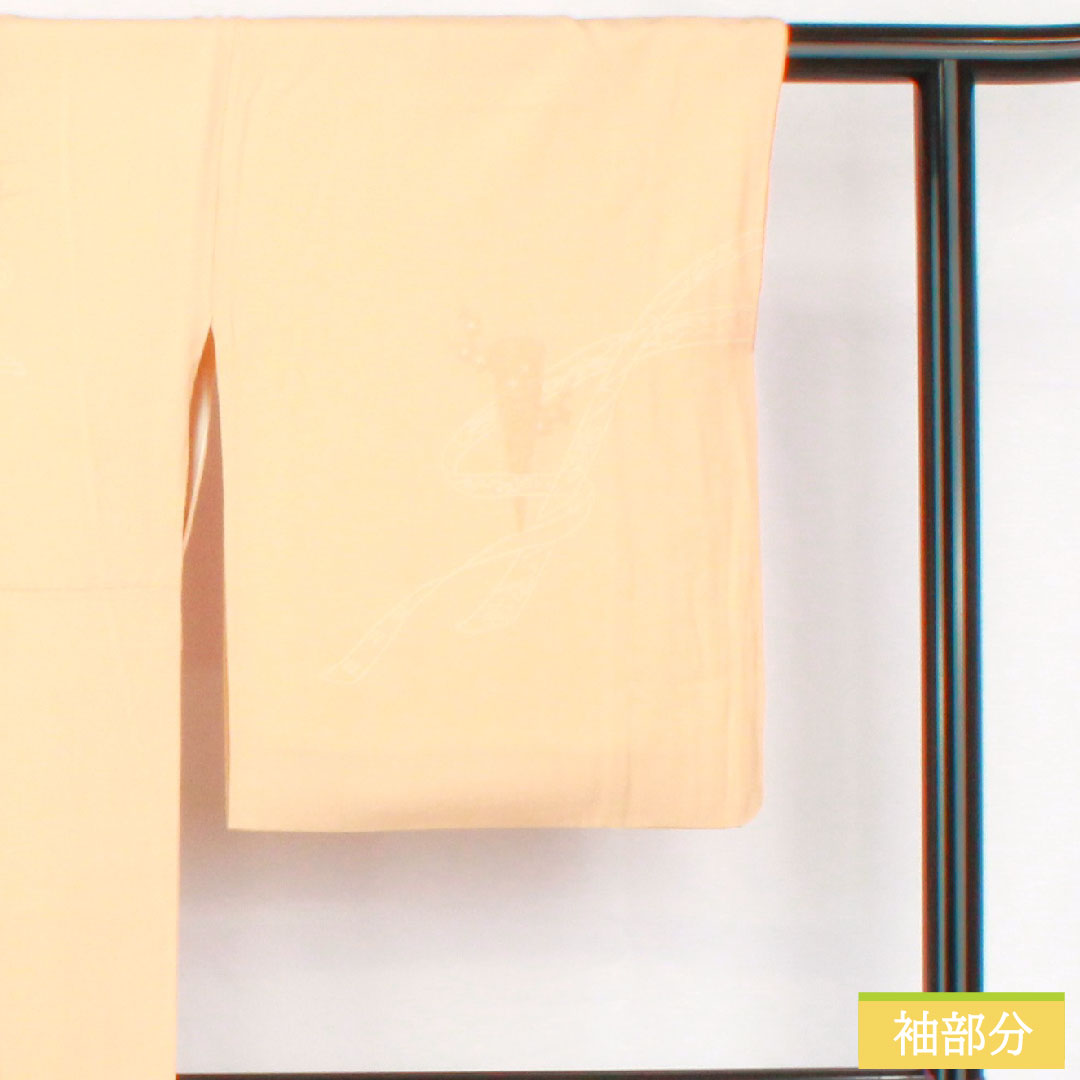 訪問着 正絹 袷 身丈161.5cm 裄丈66.5cm 肌色(はだいろ) 相良刺繡 扇子 鶴 一つ紋 上り藤に大の字 Aランク 橙系 1112005563426