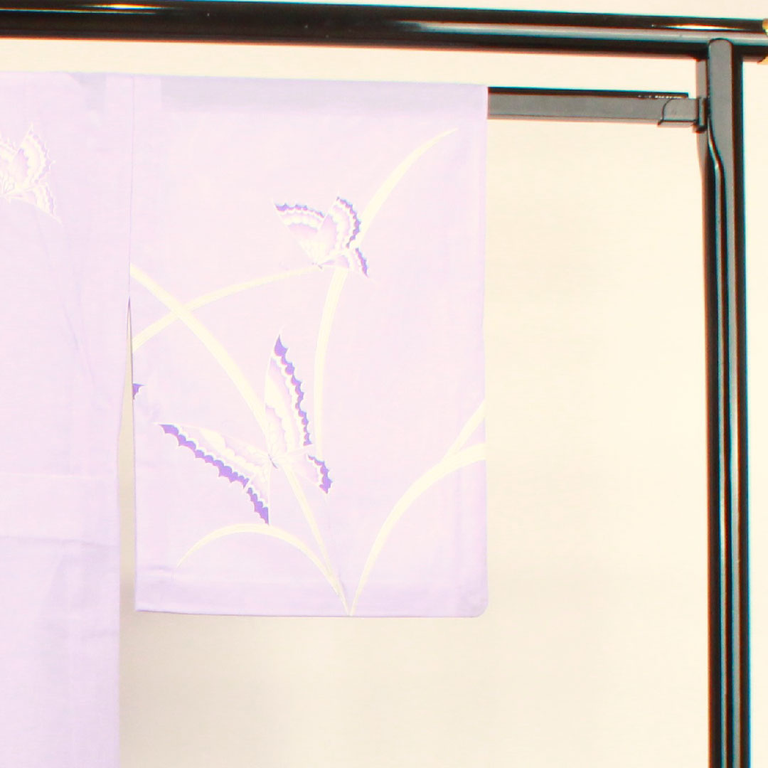 夏物 ポリエステル 訪問着 身丈152cm 裄丈61.5cm 淡紫色(たんししょく) 洗える着物 蝶 絽 Sランク 紫系 1132000682220