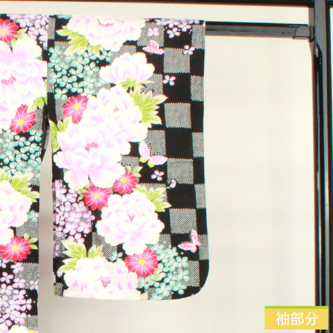 浴衣 木綿 身丈138.5cm 裄丈61.5cm Sランク 単衣 黒系 牡丹 紫陽花 蝶 市松 1118005122110