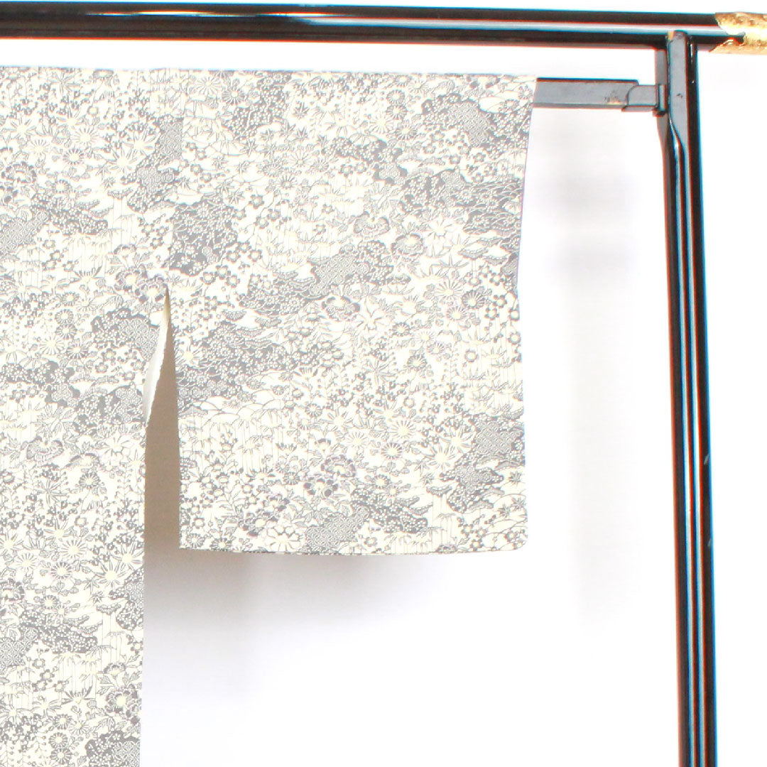 小紋 身丈164cm 裄丈64.5cm 袷 練色 型染 吉祥文様 正絹 Aランク クリーム系 1115002433415