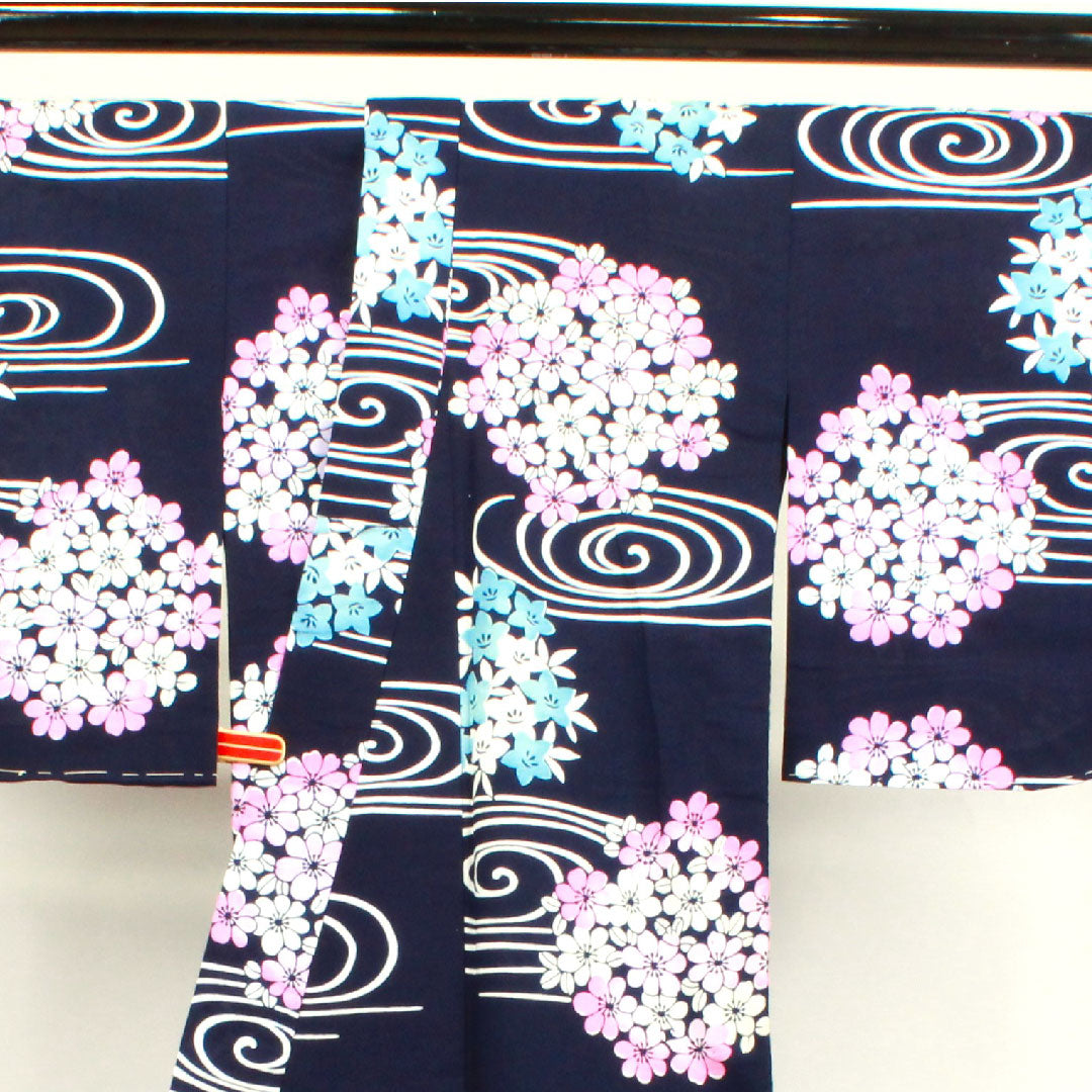 浴衣 しつけ糸付き 未使用品 濃紺色 紫陽花 木綿 Sランク 単衣 身丈151.5cm 裄丈64.5cm 紺系 1118002712218