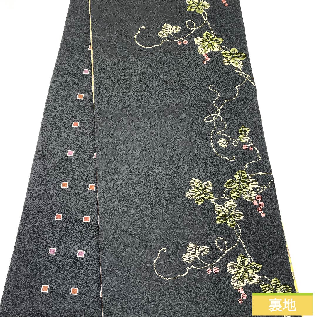 袋帯 淡黄色色(たんこうしょくいろ) 二図全通 リバーシブル 唐花 葡萄 帯丈464cm 正絹 Sランク 全通 カジュアル 黄系 1123011192423