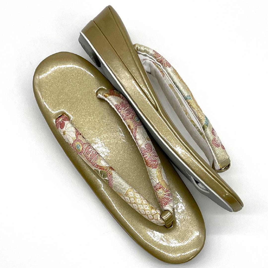 (新古品)草履バックセット フォーマル 金色(きんいろ) 未使用品 花柄 梅 Lサイズ 金系 Sランク 1133000142421