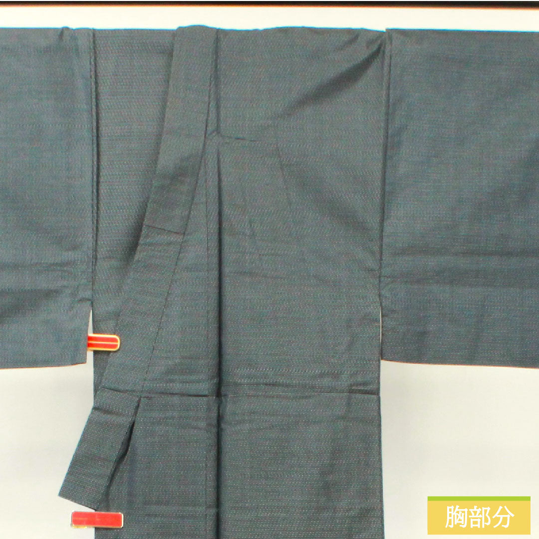 男物 正絹 身丈133cm 裄丈67.5cm 大島紬 幾何学模様 Aランク 袷 紺系 1119000773318