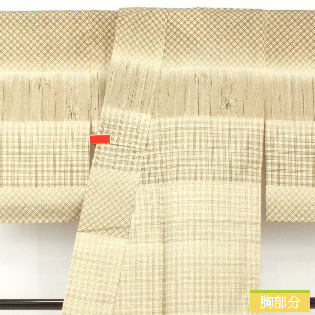 Homongi (formal kimono) made of pure silk, single layer, length 156.5cm, sleeve length 63.5cm, white-brown, by artist, bamboo, pearl-tone finish, Bando Mitsugoro, S rank, beige, 1112006022325