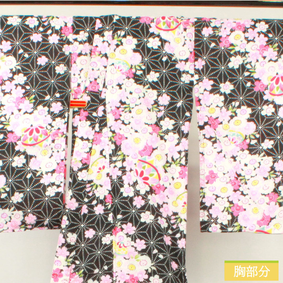 浴衣 木綿 身丈137.5cm 裄丈61.5cm Sランク 単衣 黒系 桜 麻の葉 1118005032110