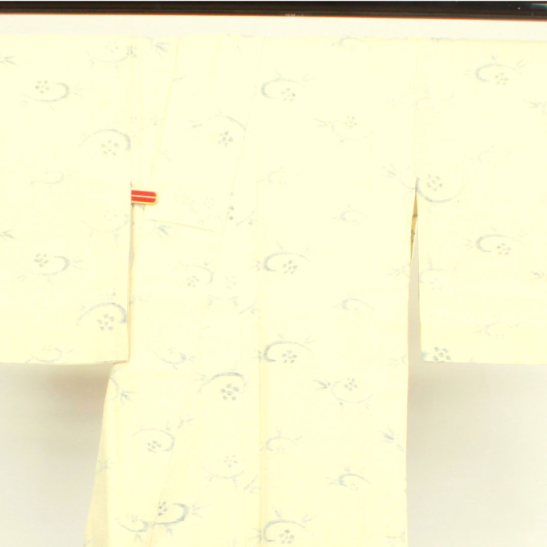 紬 身丈150.5cm 裄丈65cm 幾何学模様 正絹 Bランク 単衣 クリーム系 1116002424115