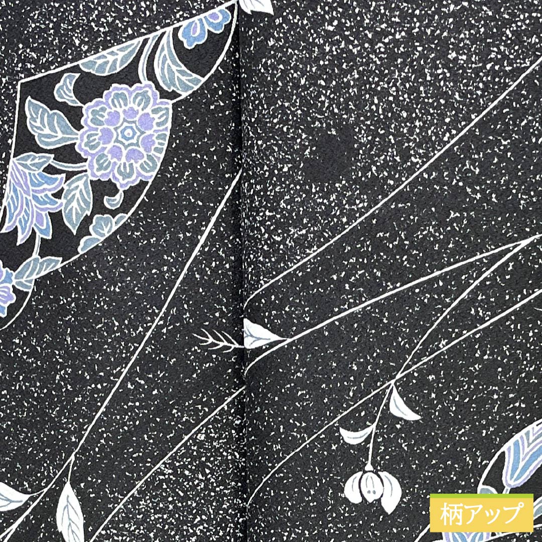 小紋 ポリエステル Aランク 身丈154.5cm 裄丈64.5cm 単衣 洗える着物 草花模様 黒系 1115008183210