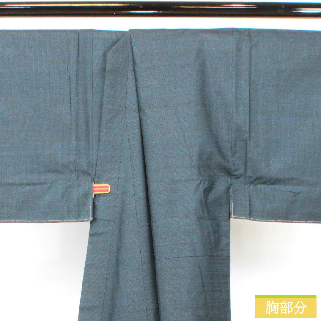 男物 正絹 身丈143cm 裄丈68cm 大島紬 120亀甲 亀甲模様 アンサンブル Sランク 袷 紺系 1119000872418