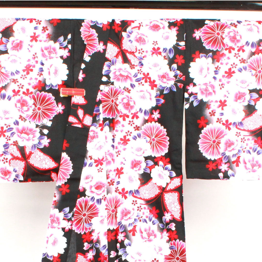 浴衣 菊 桜 蝶 木綿 Sランク 単衣 身丈163cm 裄丈64cm 黒系 1118001522410