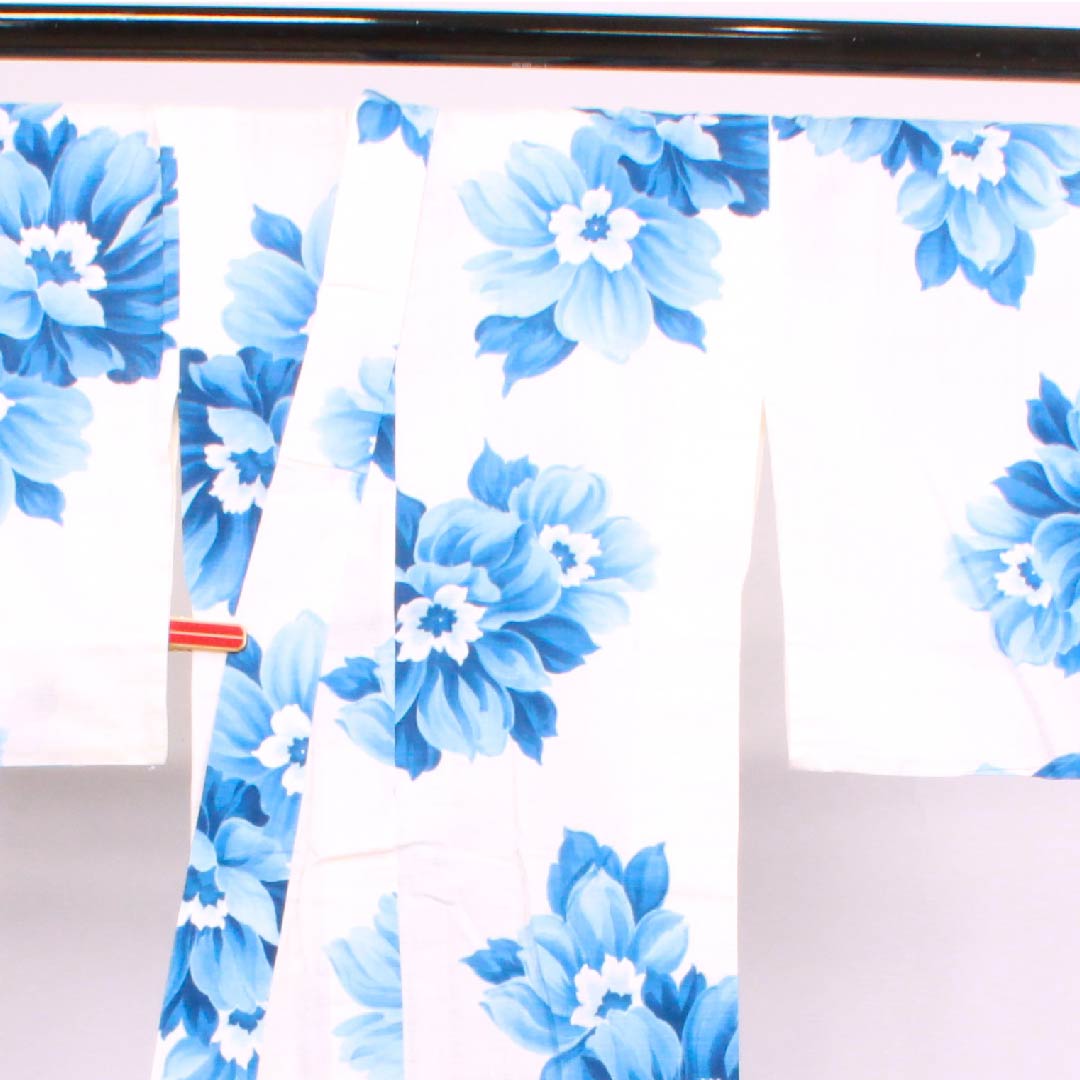 浴衣 乳白色色 花模様 木綿 Sランク 単衣 身丈161.5cm 裄丈66.5cm 白系 1118004292411