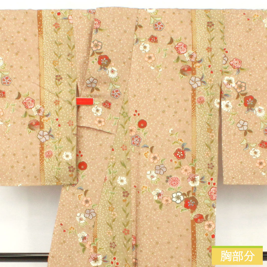 小紋 ポリエステル 身丈159cm 裄丈65cm 袷 香色(こういろ) 洗える着物 辻ヶ花 しつけ糸付き 未使用品 Sランク ベージュ系 1115004532325