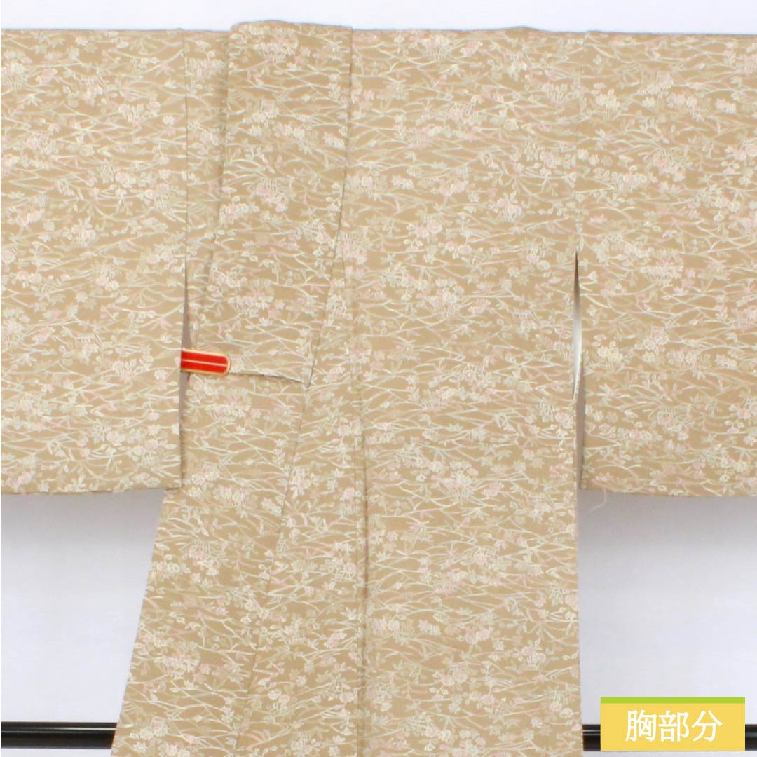Komon (small pattern) kimono, pure silk, S rank, length 162cm, sleeve length 66cm, lined, naikisusutakeiro (soot-colored bamboo), crepe fabric, plant and folk art design, Chayatsuji, shrink-proof, beige, product number 1115007752425