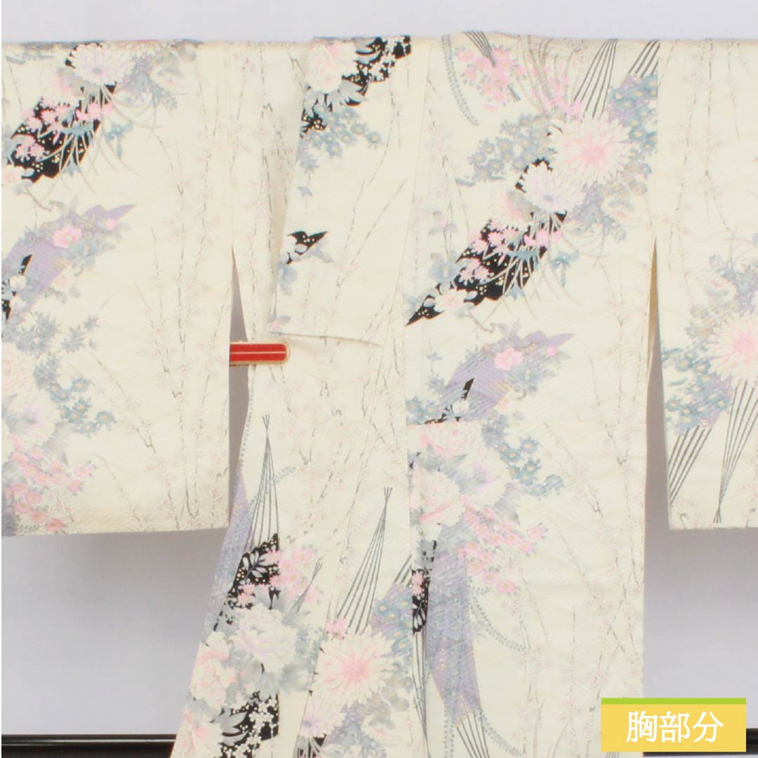Komon (small pattern) kimono, pure silk, A-rank, length 157.5cm, sleeve length 65.5cm, lined, off-white, fan-shaped floral pattern, white, product number 1115006693311