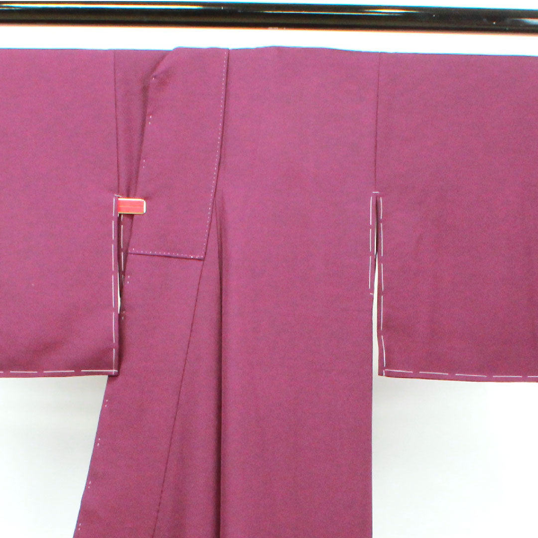 色無地 ポリエステル 紫根色 洗える着物 素無地 丸に三つ柏 身丈163cm 裄丈62.5cm 袷 Sランク 紫系 1114000782420