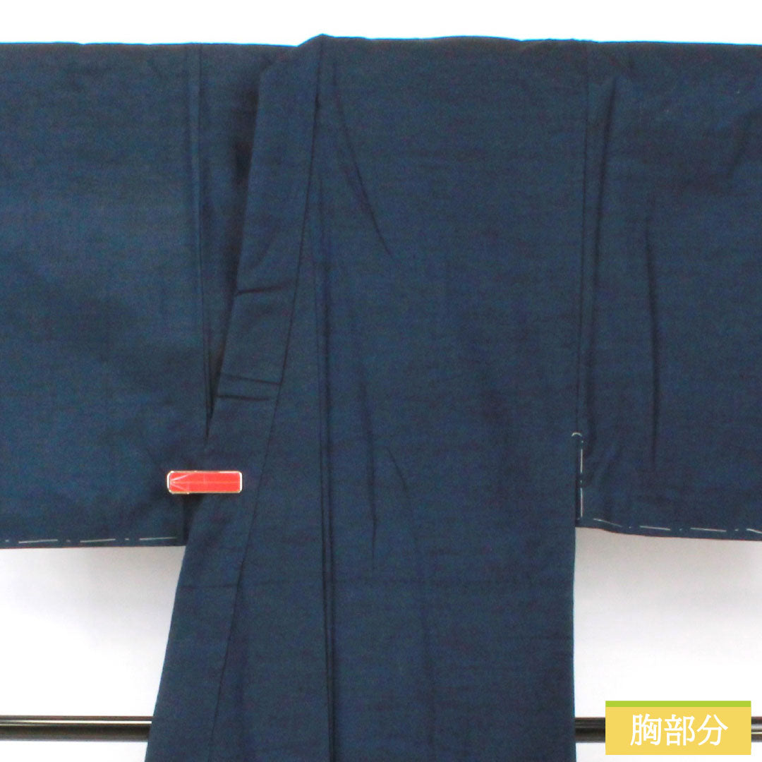 男物 正絹 Aランク 身丈141.5cm 裄丈70cm 濃紺色(のうこんいろ) 紬地 羽織紐付き アンサンブル 袷 紺系 1119001593418