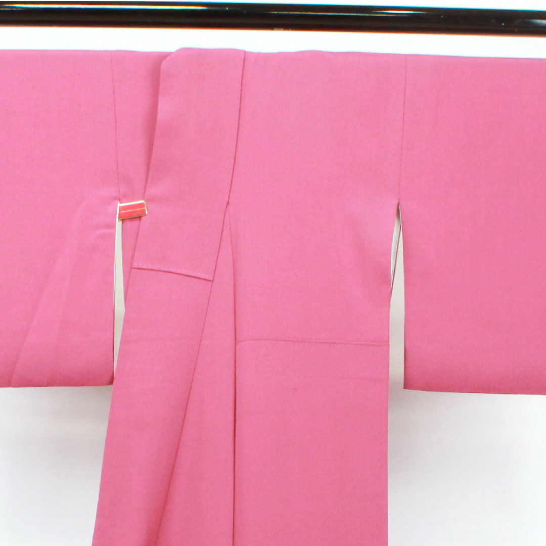 色無地 ポリエステル 梅紫色 洗える着物 素無地 下り藤に橘 身丈152cm 裄丈65.5cm 袷 Aランク 紫系 1114000793220