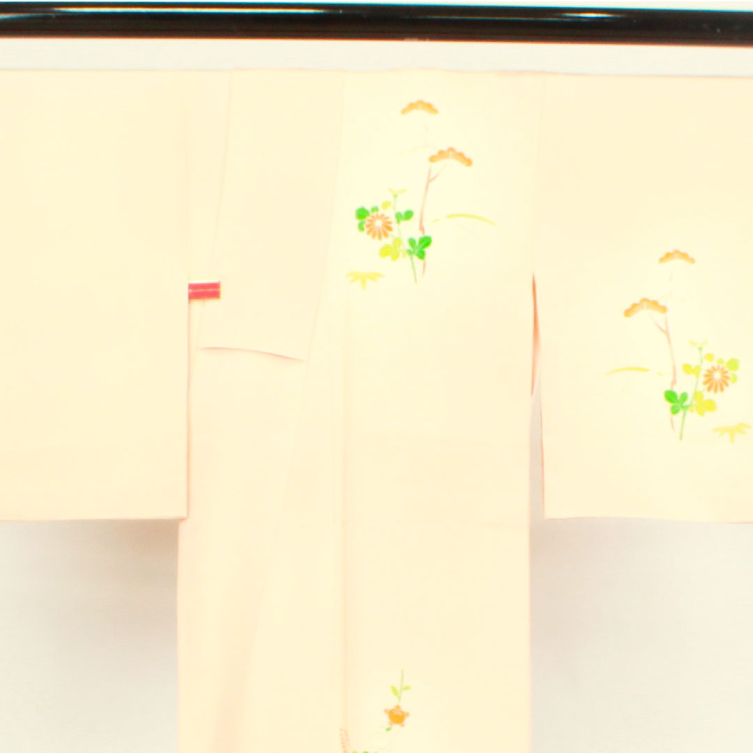 Homongi (Japanese traditional formal wear) - Single layer - Length 156cm, Sleeve length 61.5cm - Maiden color - Kyo-Yuzen - Floral pattern - Pure silk - S rank - Pink 1112002542313